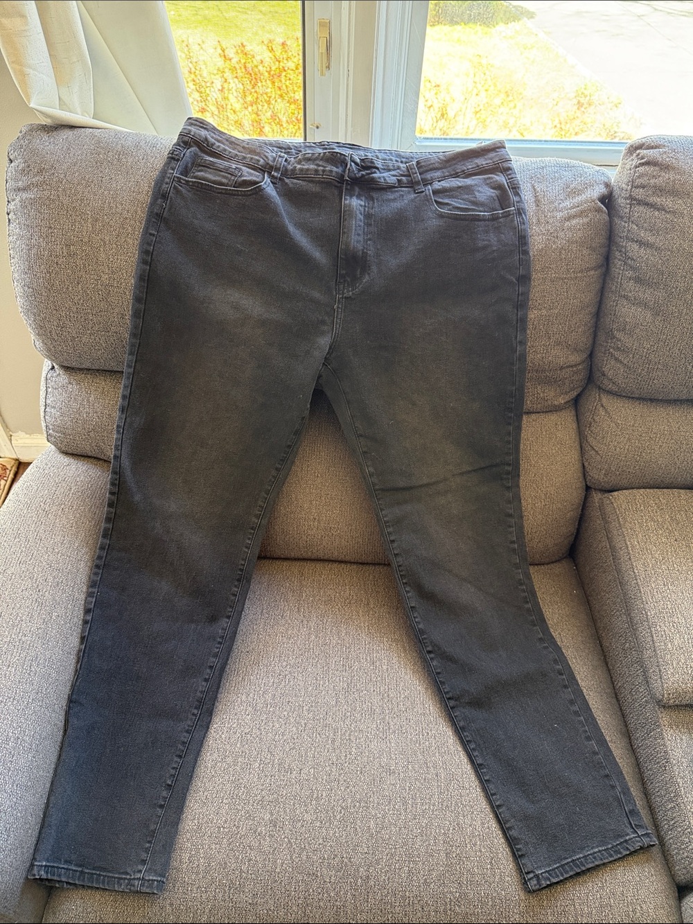 Men Black High-Rise Stretch Jeans